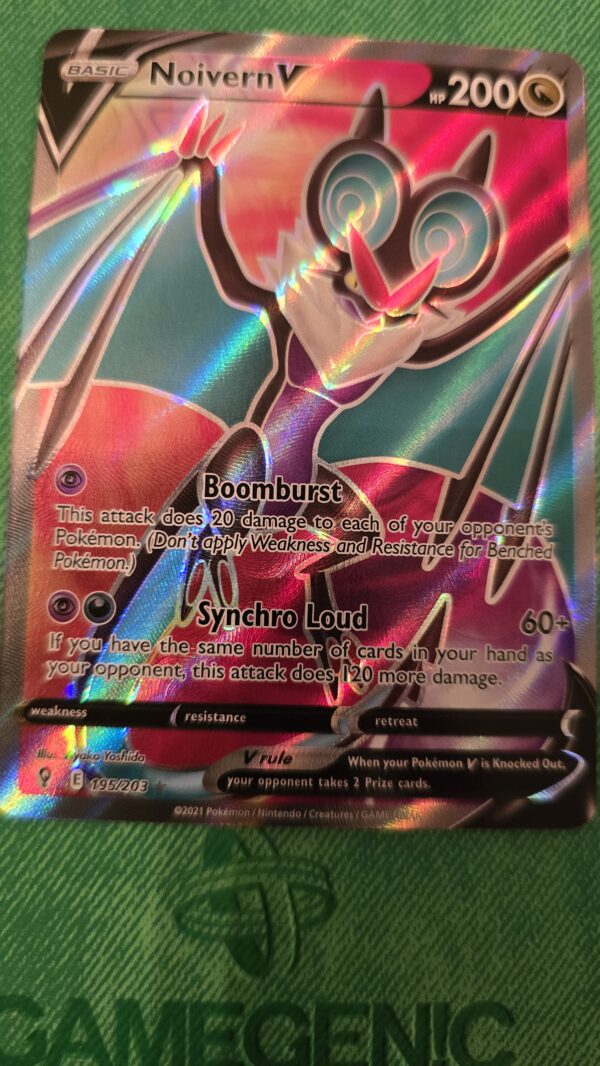 Noivern V #195/203 Pokemon Evolving Skies