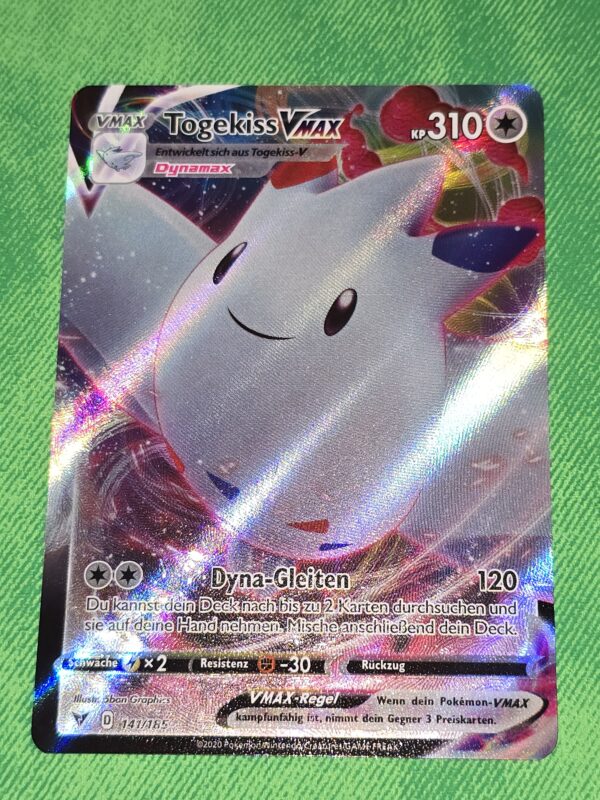 Togekiss VMAX #141/185 Pokemon Vivid Voltage