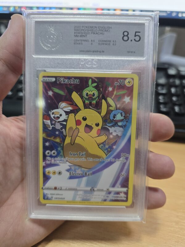 Pikachu #SWSH020 Pokemon Promo